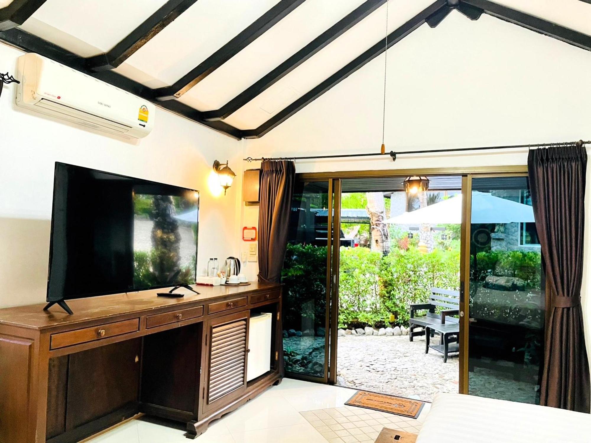 Boomerang Village Resort Kata Εξωτερικό φωτογραφία